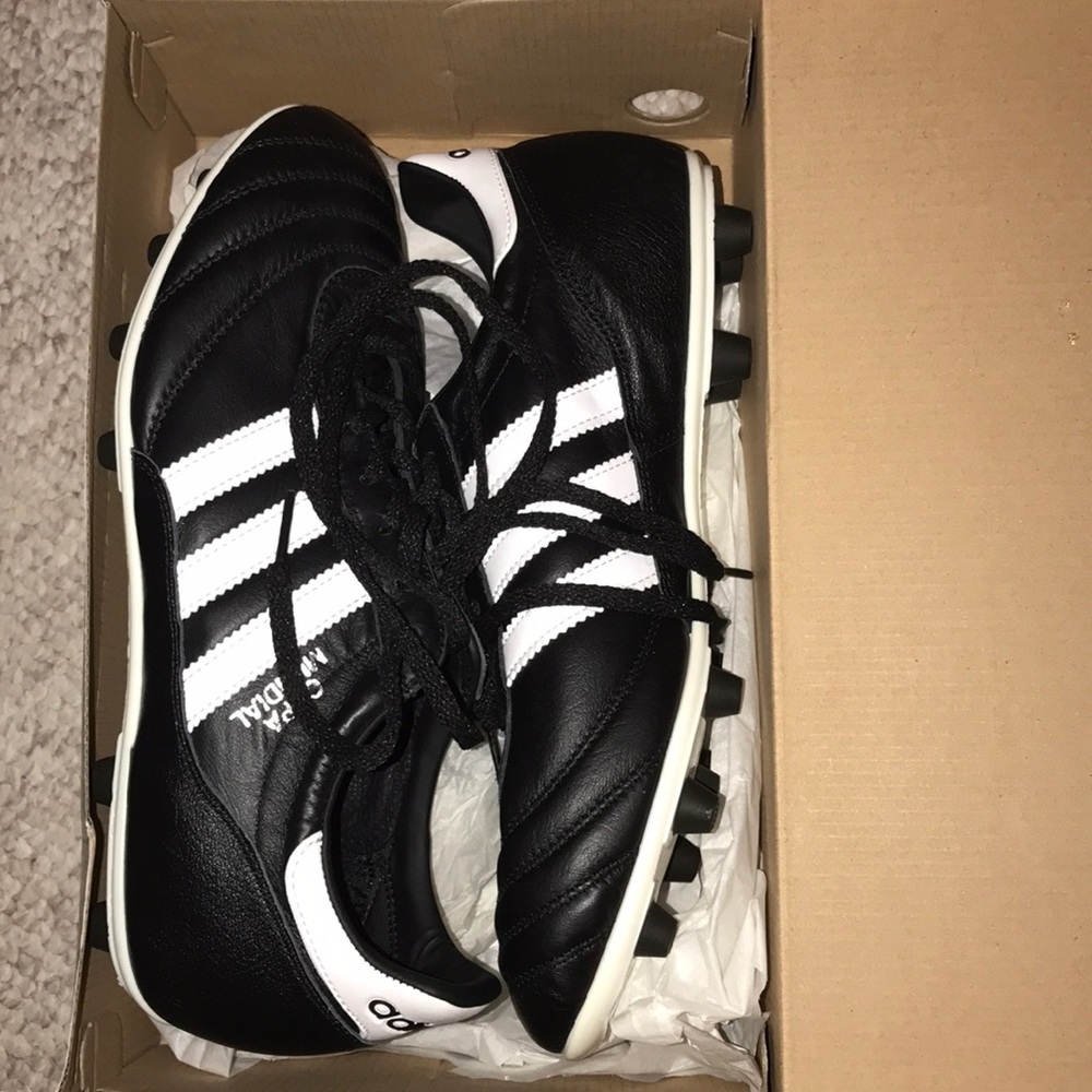 Men’s Adidas copa mundial soccer cleats